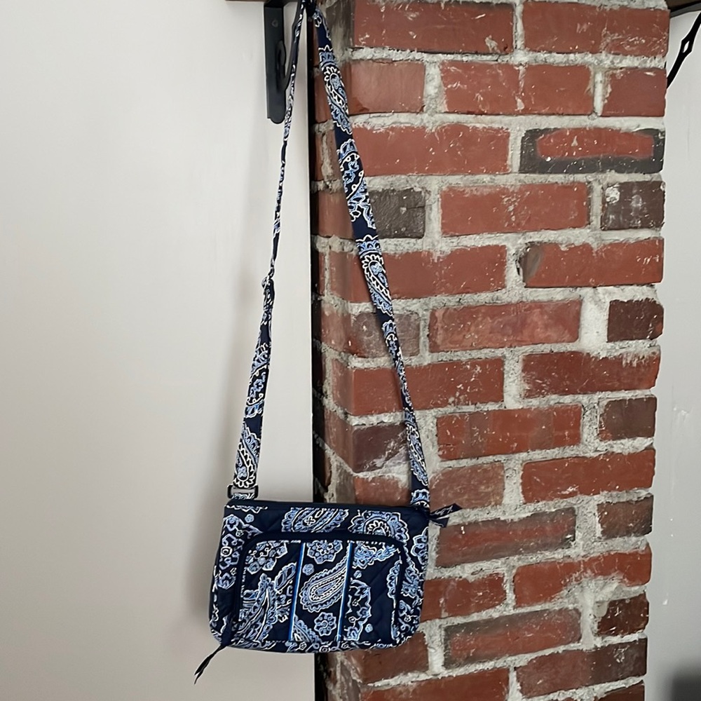 9.5x7 Vera Bradley Crossbody Purse